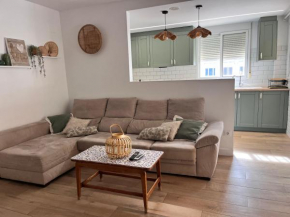 Apartamento con piscina 2 linea de playa con acc valencia